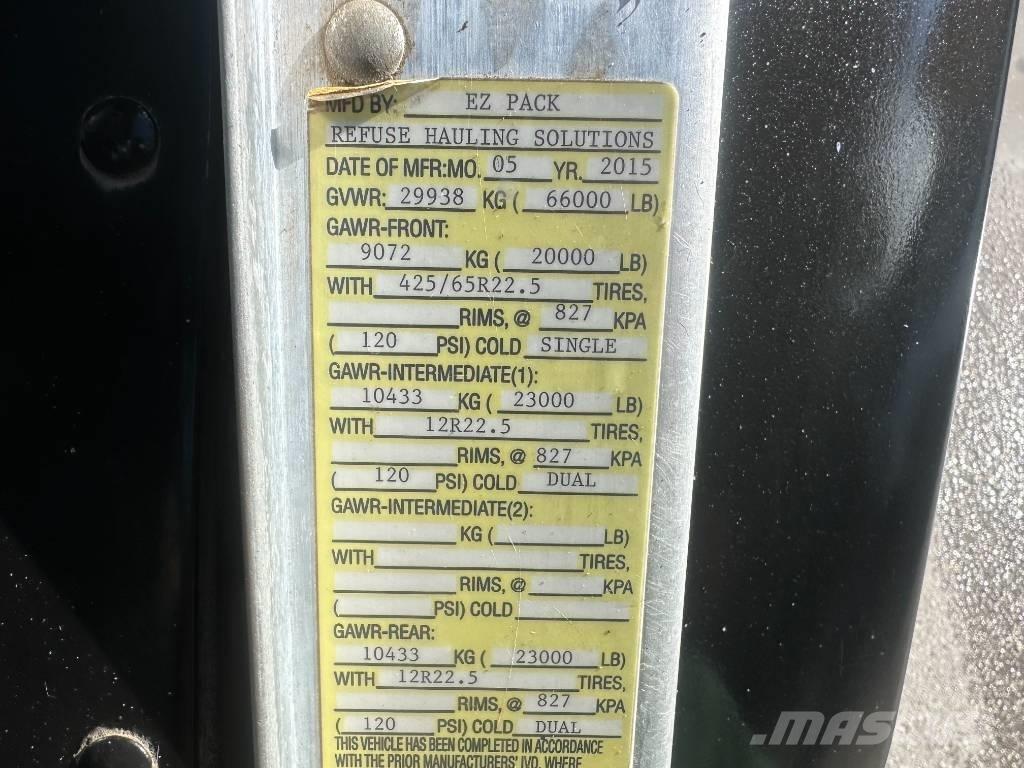 Peterbilt 320 Kamioni za otpad