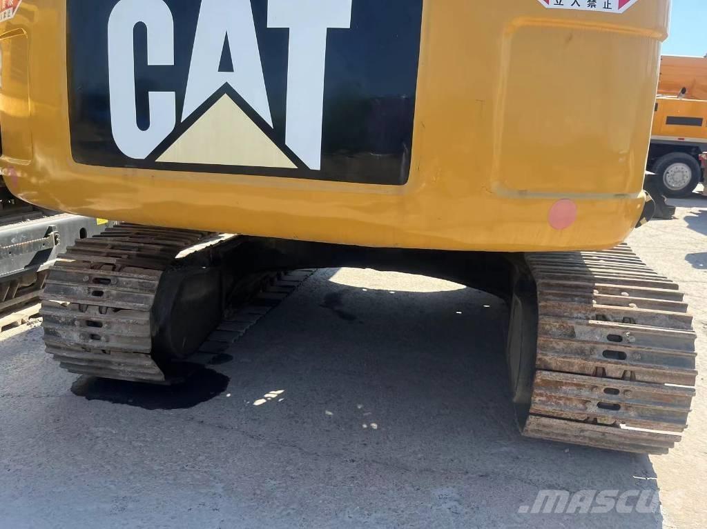 CAT 323 D L Bageri gusjeničari