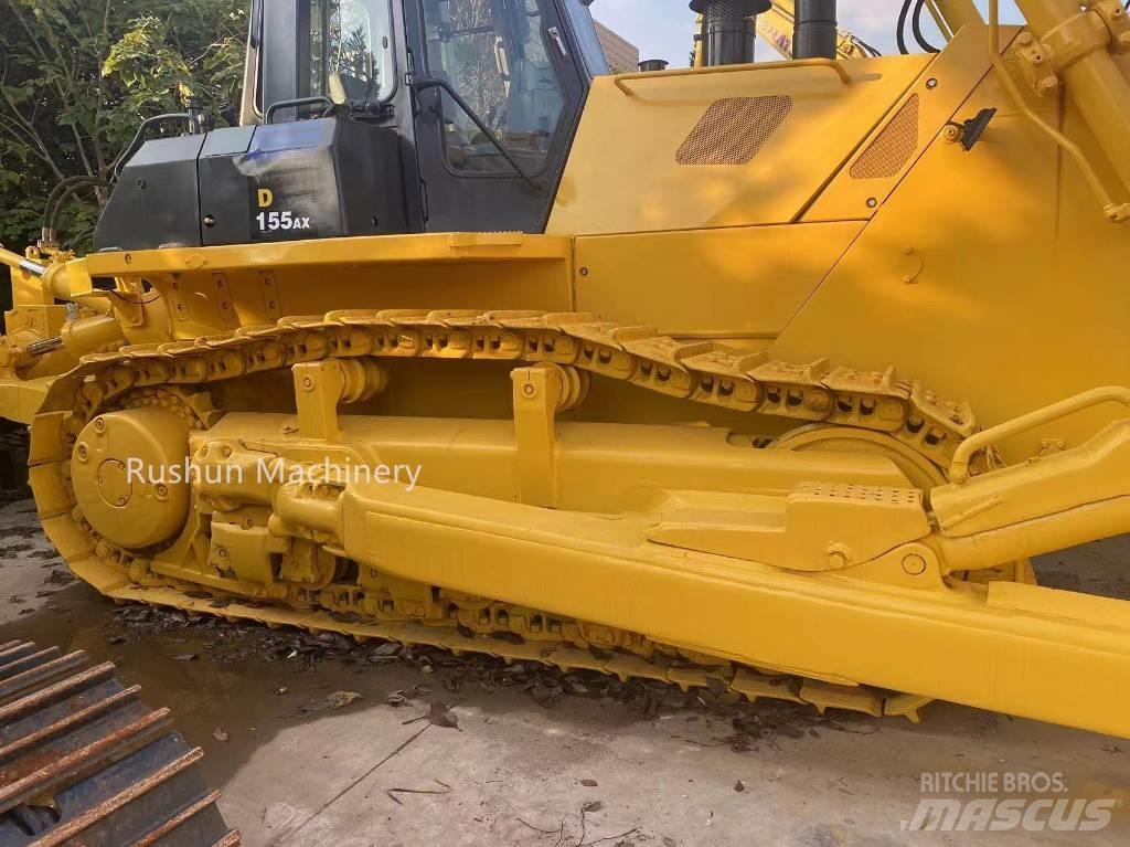 Komatsu D 155 Buldožeri gusjeničari