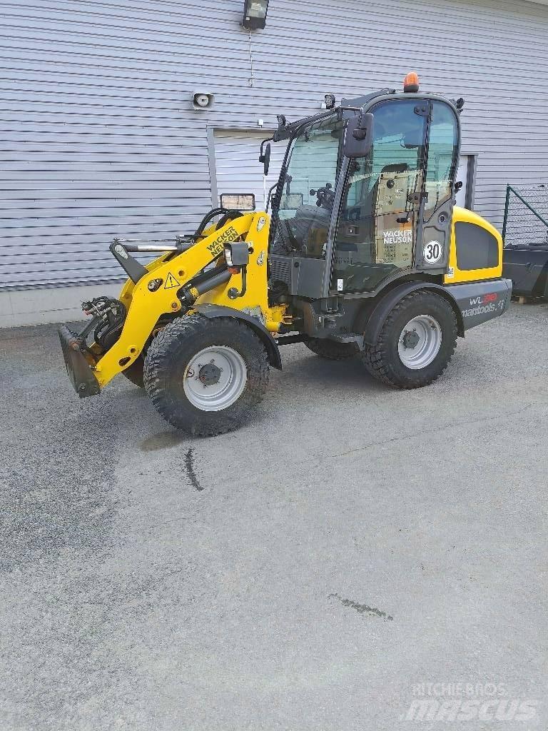 Wacker Neuson WL 38 Utovarivači na kotačima