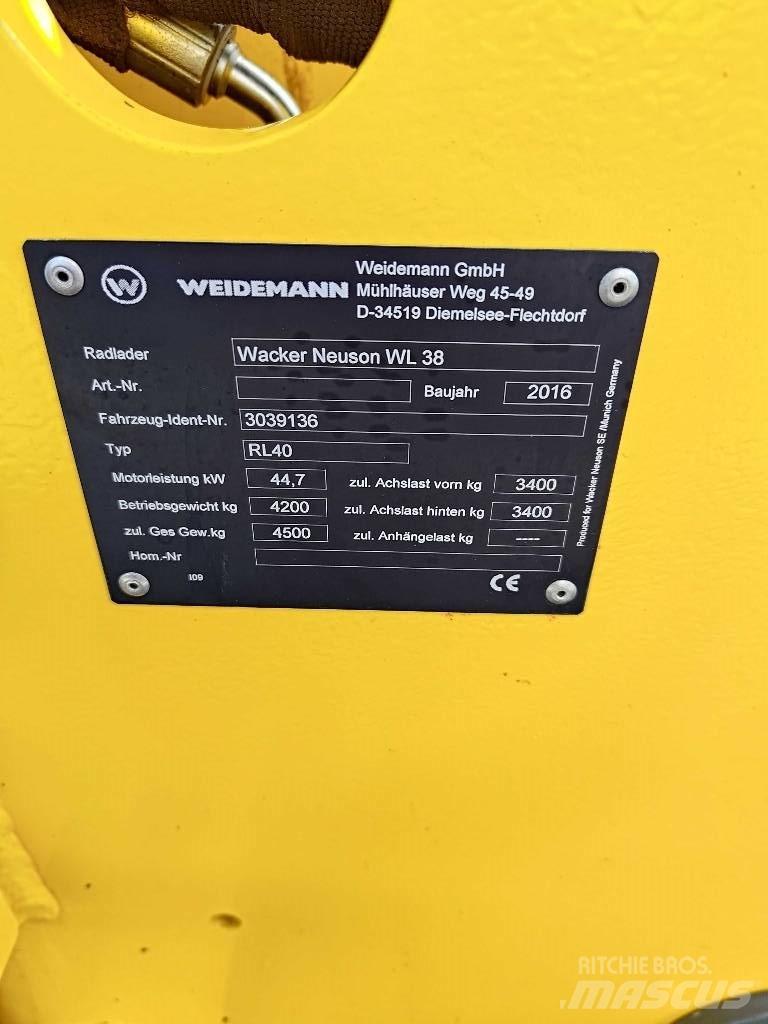 Wacker Neuson WL 38 Utovarivači na kotačima