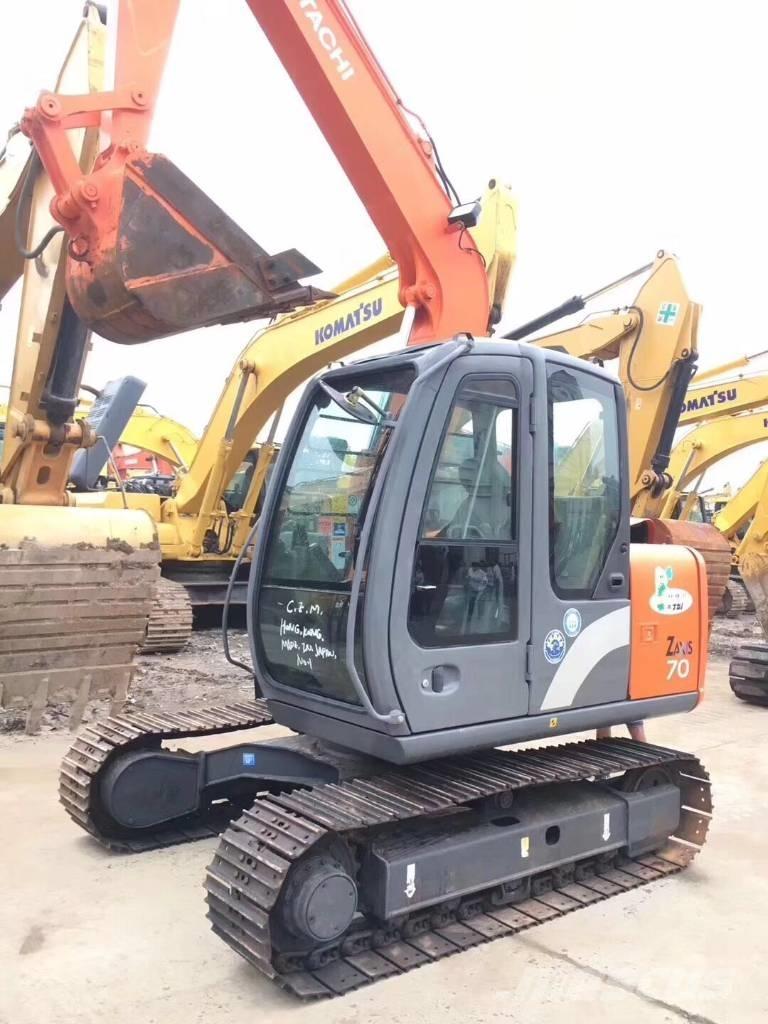Hitachi zx70 Midi bageri 7t – 12t
