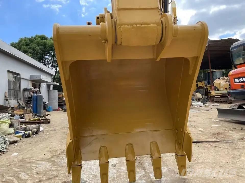 CAT 320C Bageri gusjeničari
