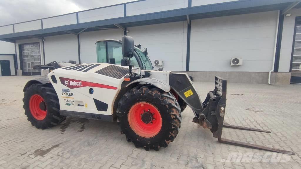 Bobcat TL 35.70 Teleskopski viličari