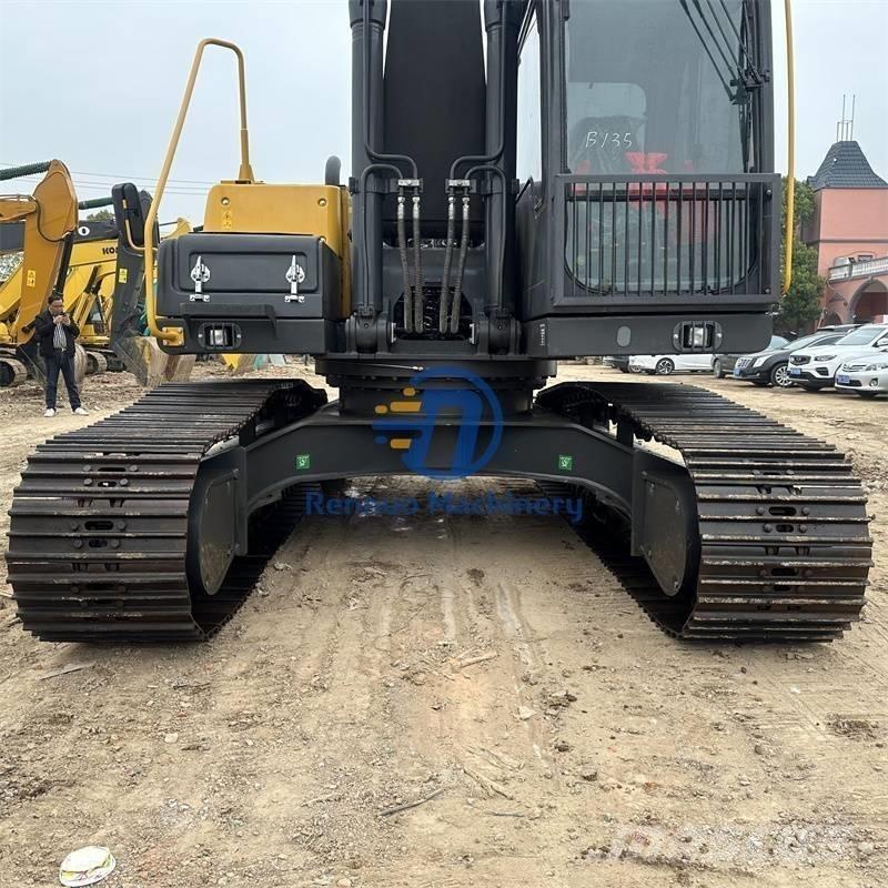 Volvo EC 240 Bageri gusjeničari