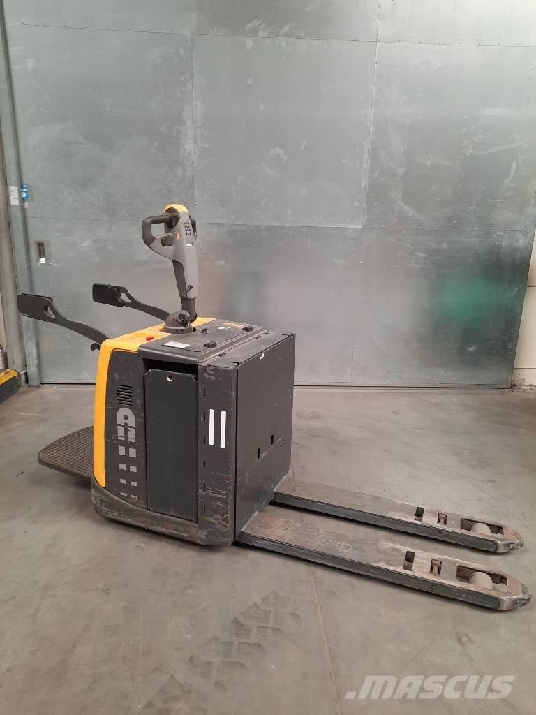 UniCarriers PMR200P Nisko podizni električni viličar sa platformu