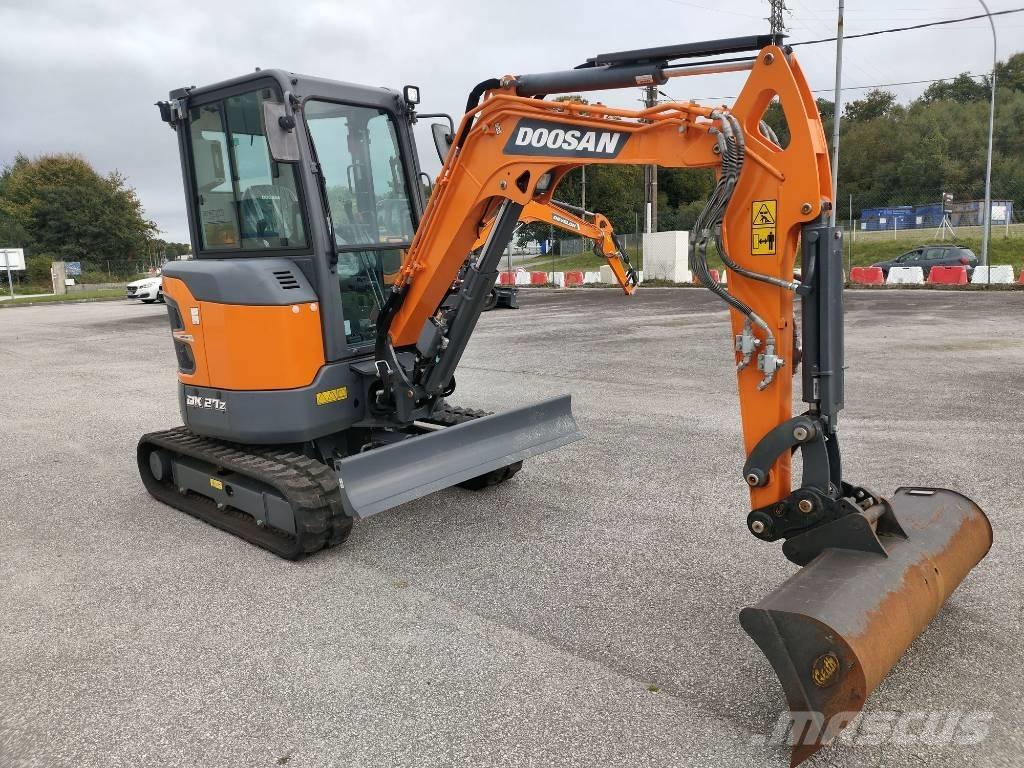 Doosan DX 27 Z Mini bageri <7t