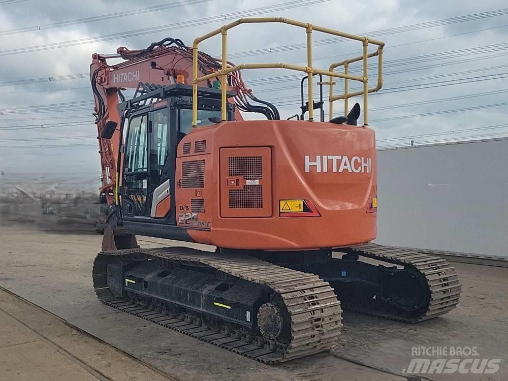 Hitachi ZX225USLC-7 Bageri gusjeničari