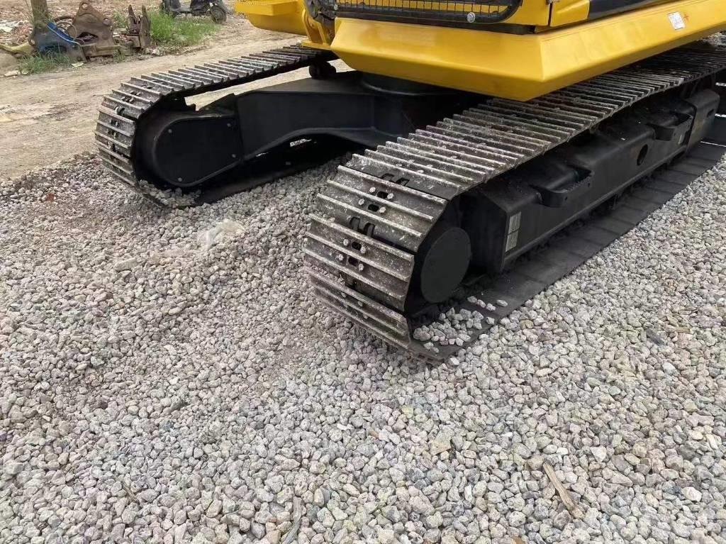 Komatsu PC 130 LC Bageri gusjeničari
