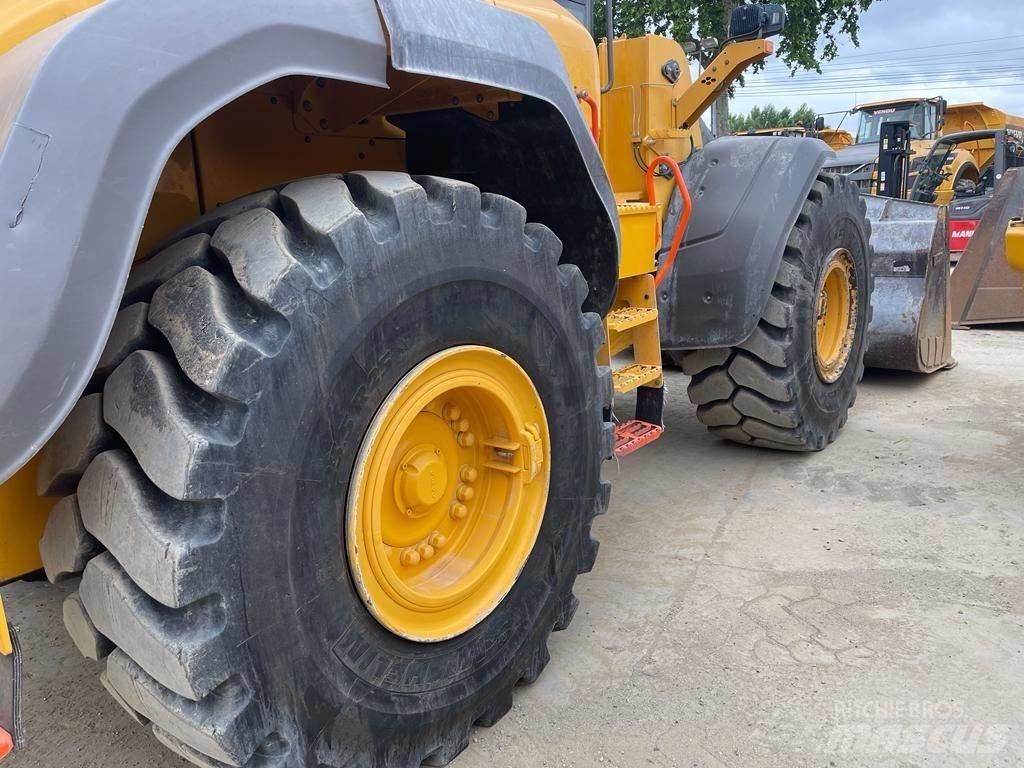 Volvo L 120 H Utovarivači na kotačima