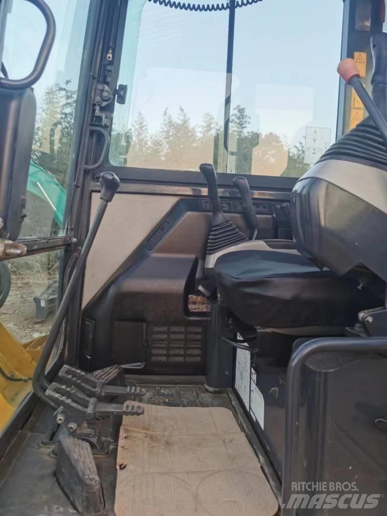 Komatsu PC 56 Mini bageri <7t