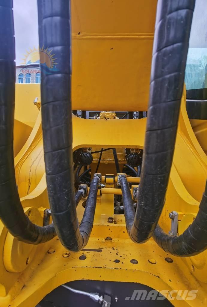 Komatsu PC 400-8 Bageri gusjeničari