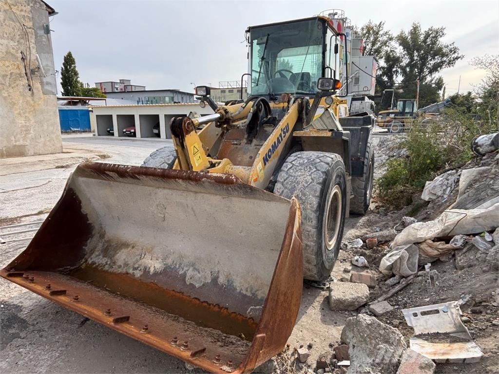 Komatsu WA 250-5H Građevinarstvo – ostalo