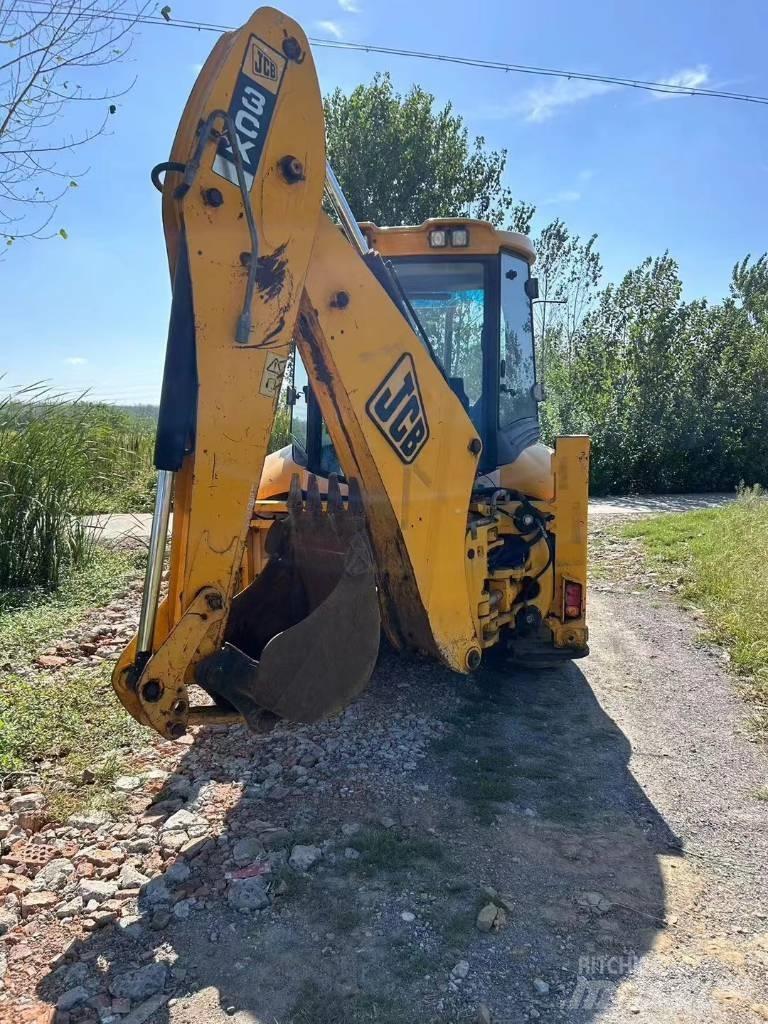 JCB 3 CX Utovarni rovokopači