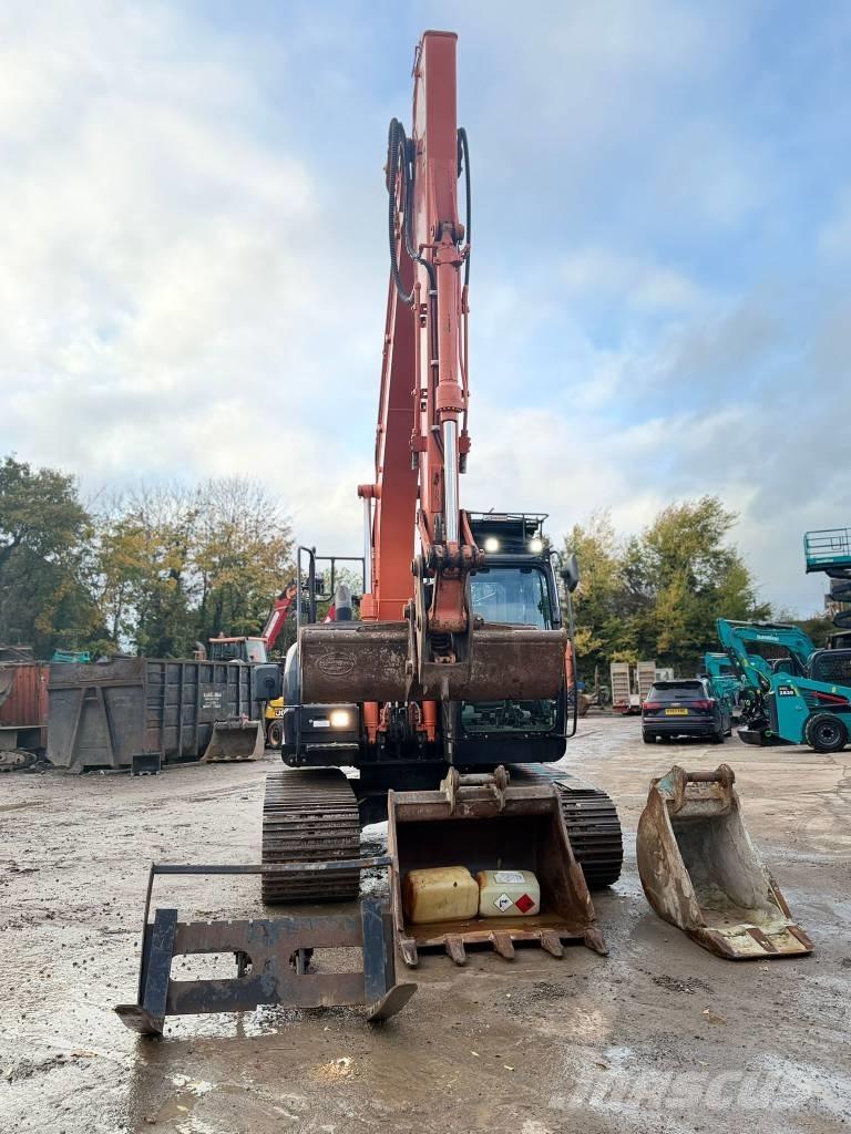 Hitachi ZX 130-6 Bageri gusjeničari