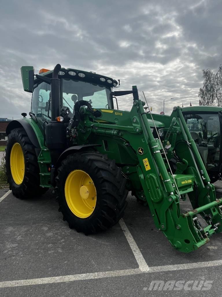 John Deere 6R 150 Traktori