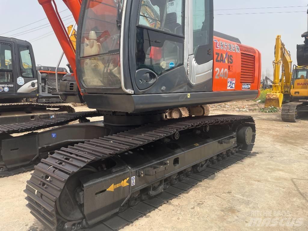 Hitachi ZX 240 Bageri gusjeničari