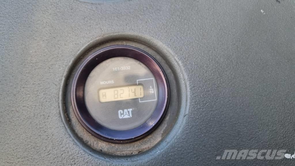CAT 432d Utovarni rovokopači