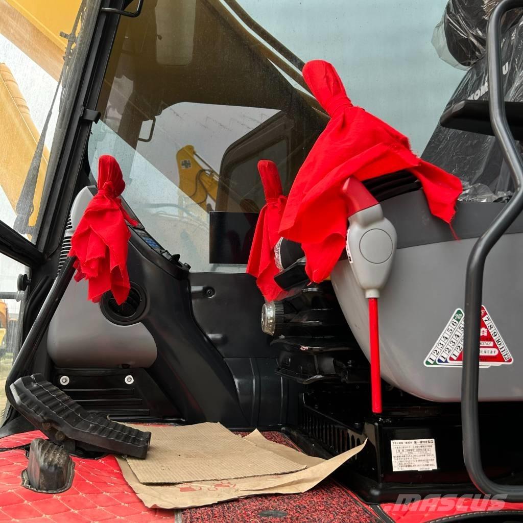 Komatsu 350-8 Bageri gusjeničari