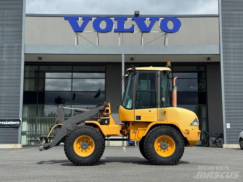 Volvo L 30 B Utovarivači na kotačima