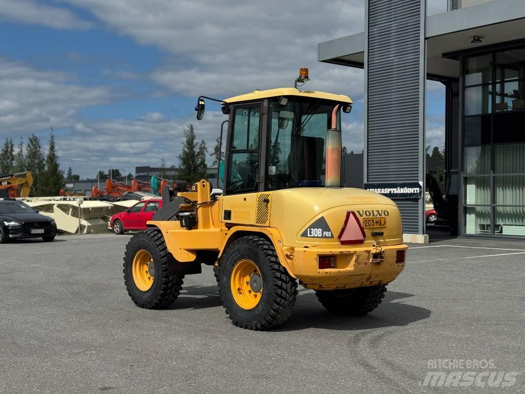 Volvo L 30 B Utovarivači na kotačima