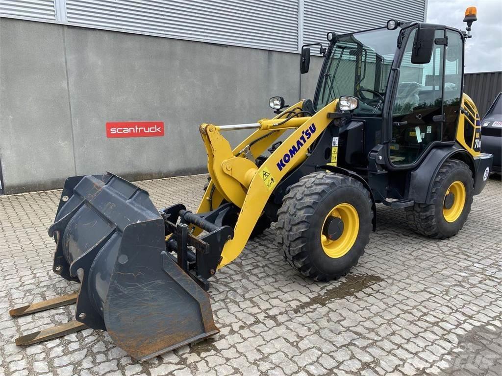 Komatsu WA70M-8EO Višenamjenski utovarivači