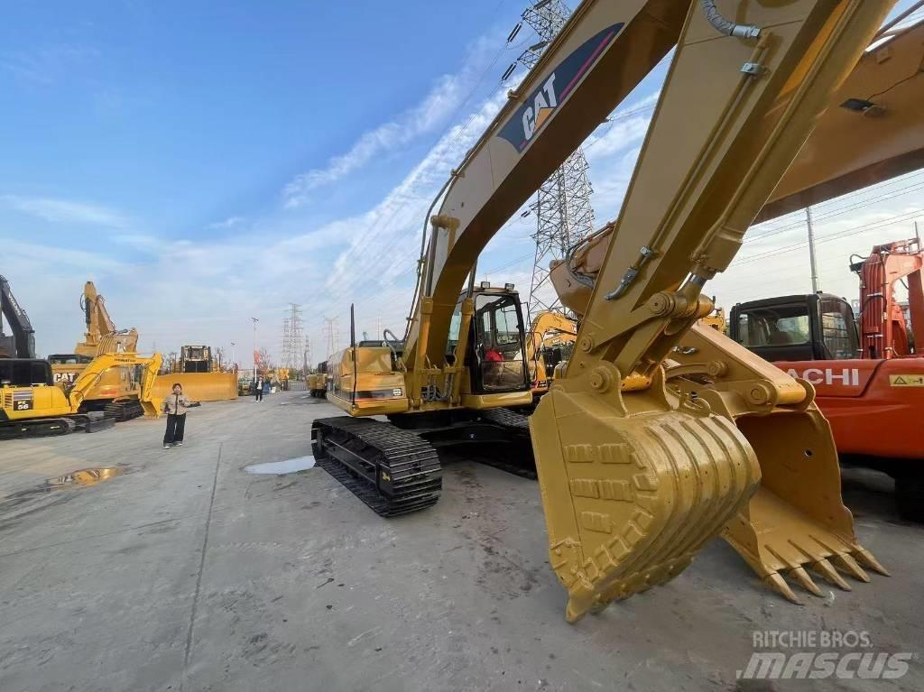 CAT 320 B Bageri gusjeničari