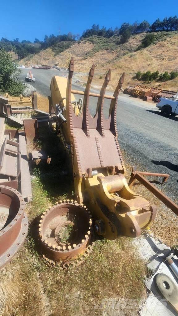 CAT 330 CL Bageri gusjeničari