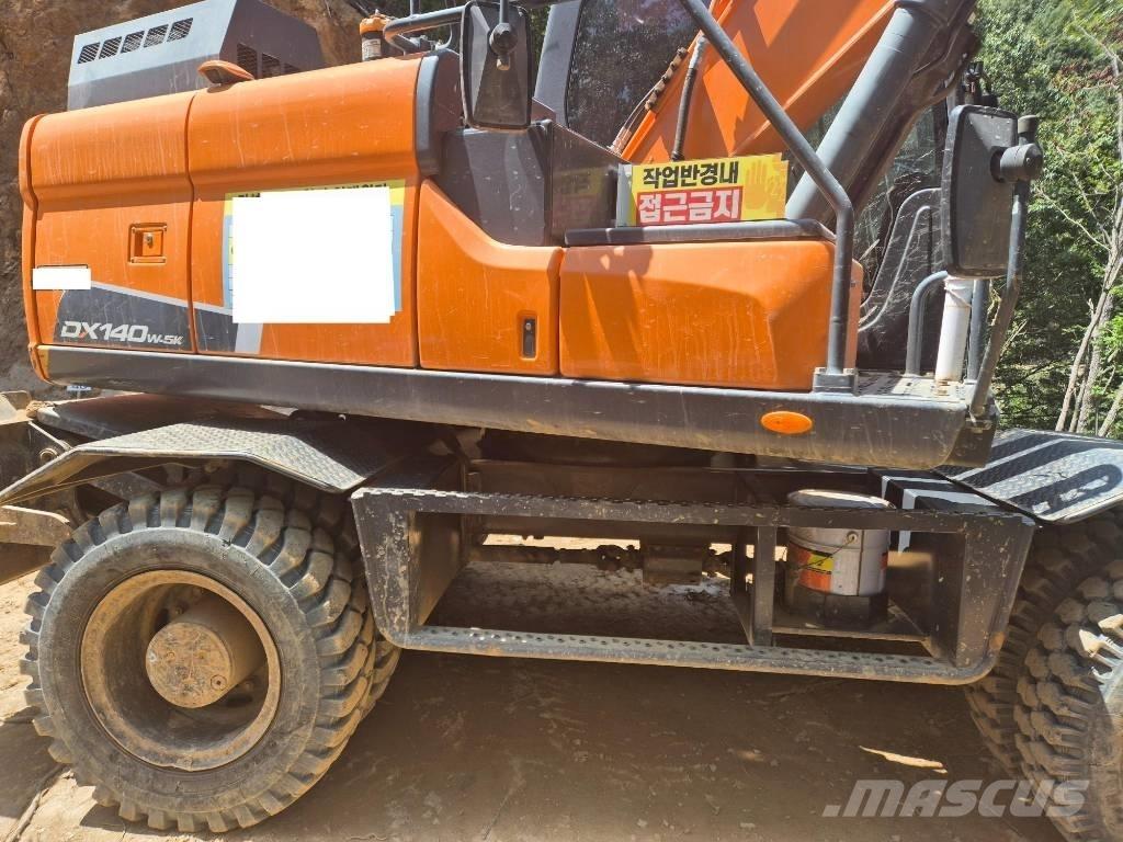 Doorne-Daf DX140W-5 Bageri na kotačima