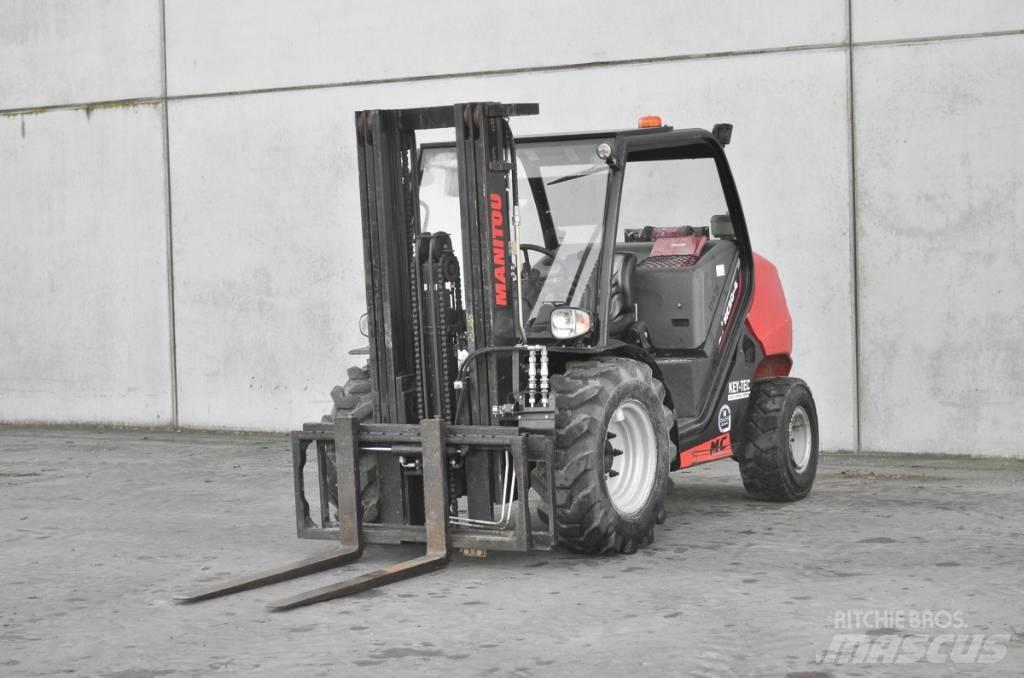 Manitou MC 30-4 Dizelski viličari