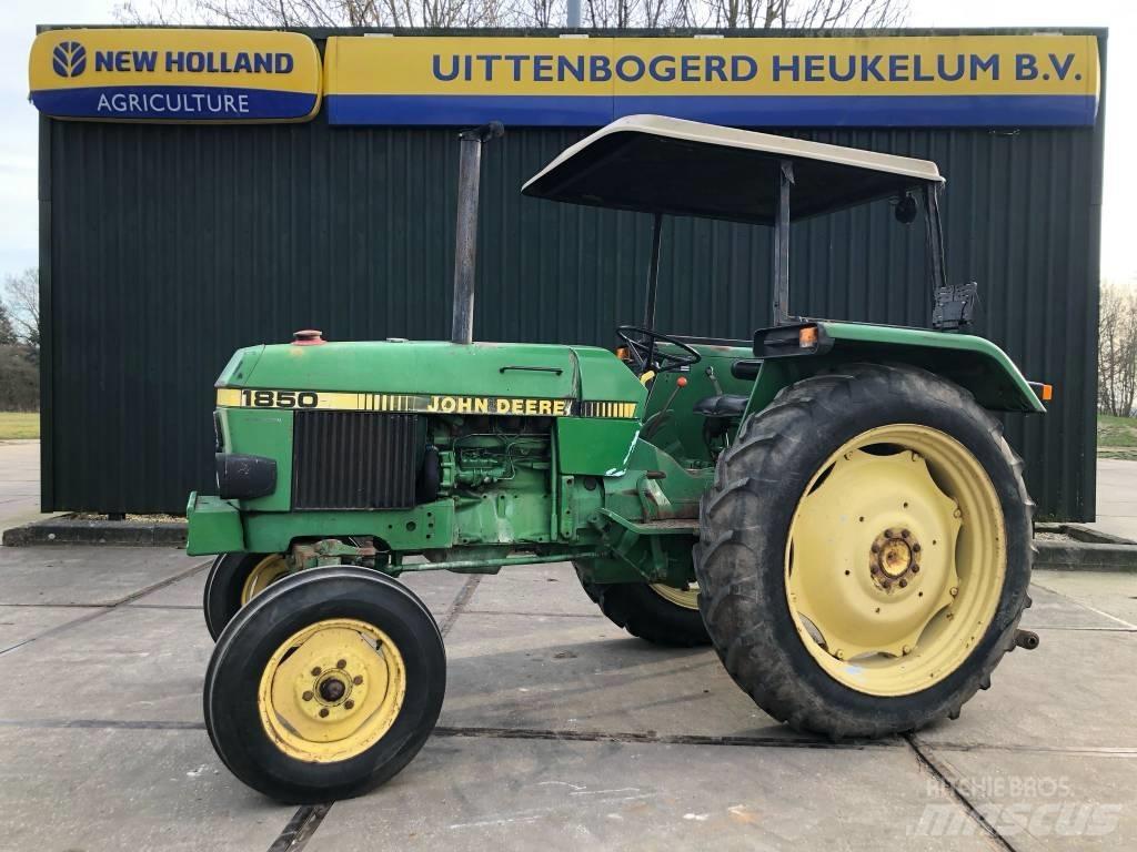 John Deere 1850 Traktori