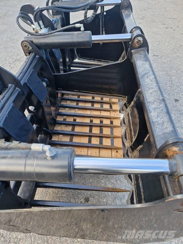 Ålö Silocut 230 . S-BM Priključci za prednji utovarivač
