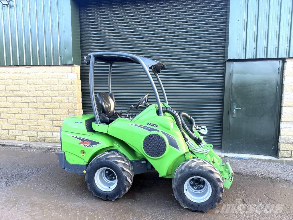 Avant 635 Utovarivači na kotačima