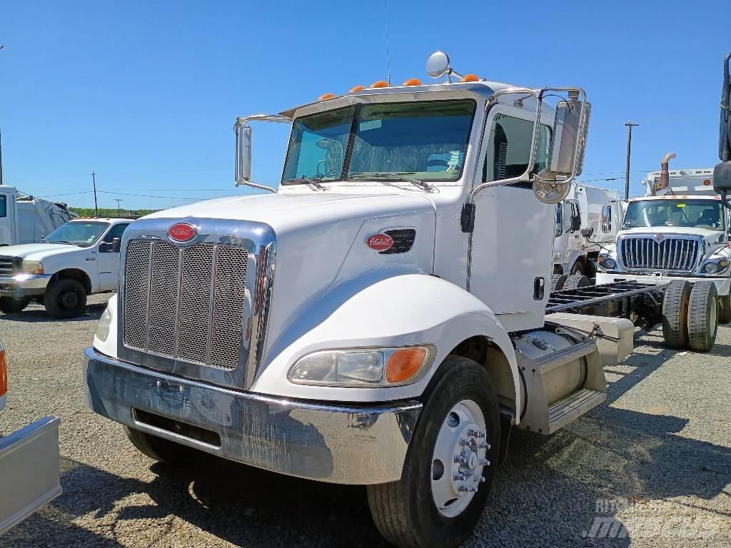 Peterbilt 335 Kamioni za otpad