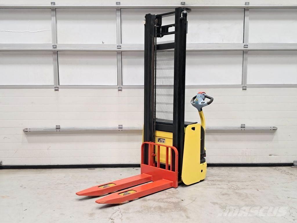 Hyster S1.0 AC Ručni električni viličar