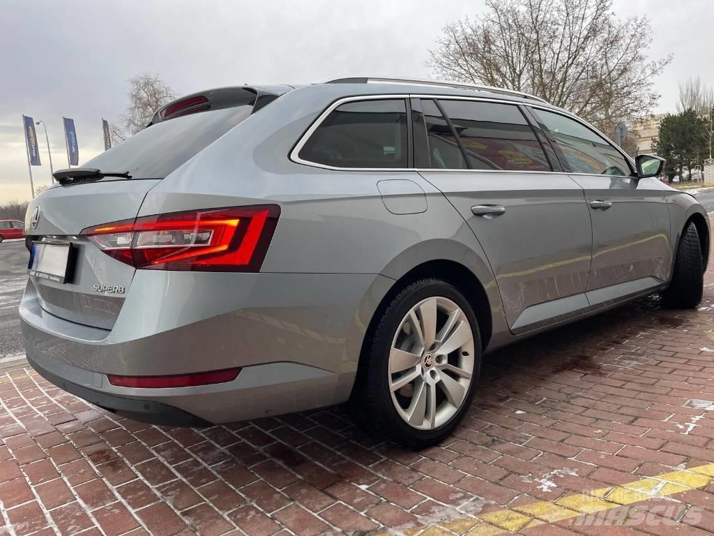 Skoda Superb Automobili