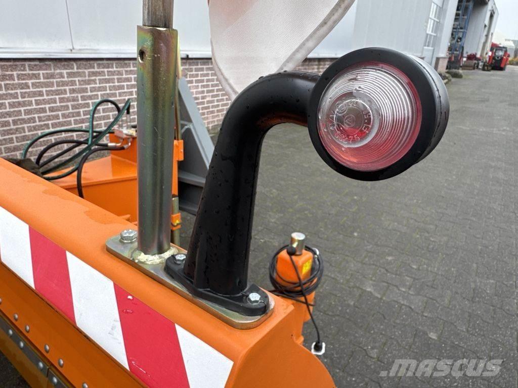 Bema 1100 (3000mm) Strojevi za metenje