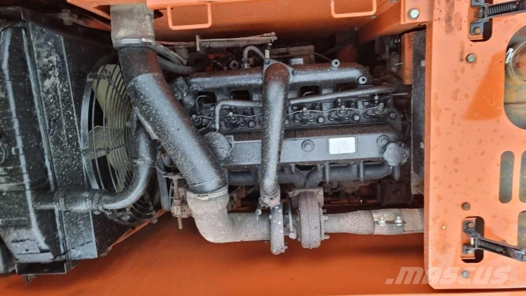 Daewoo SL130LC-V Bageri gusjeničari