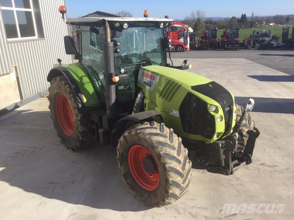 CLAAS ARION 620 Traktori
