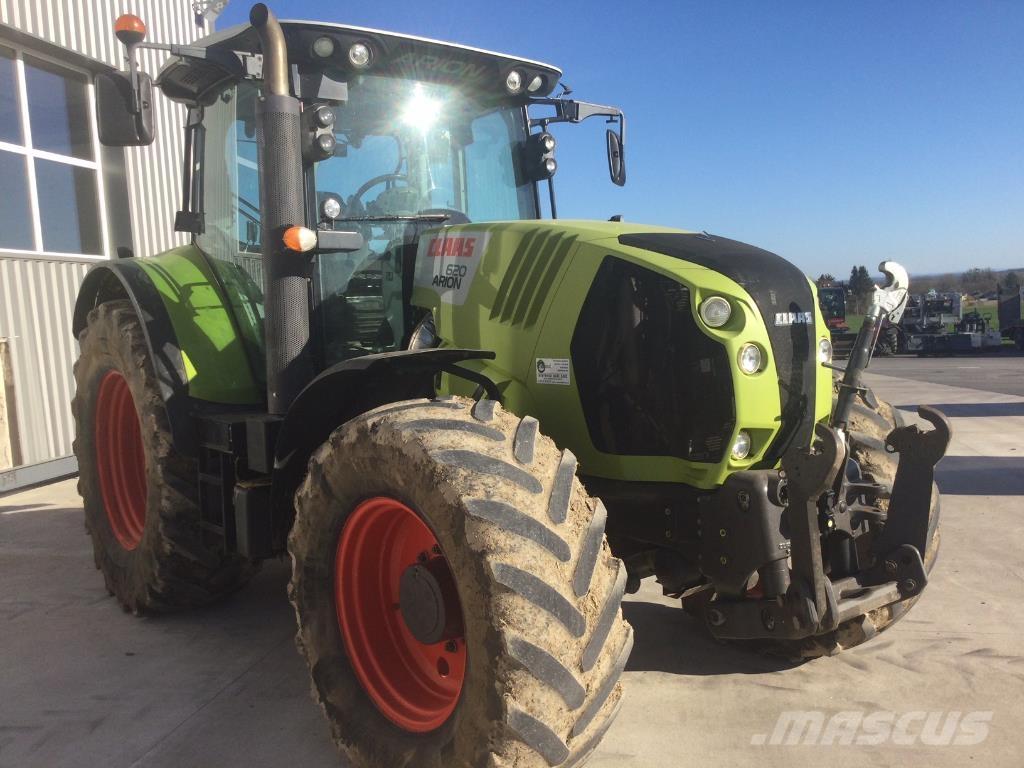 CLAAS ARION 620 Traktori