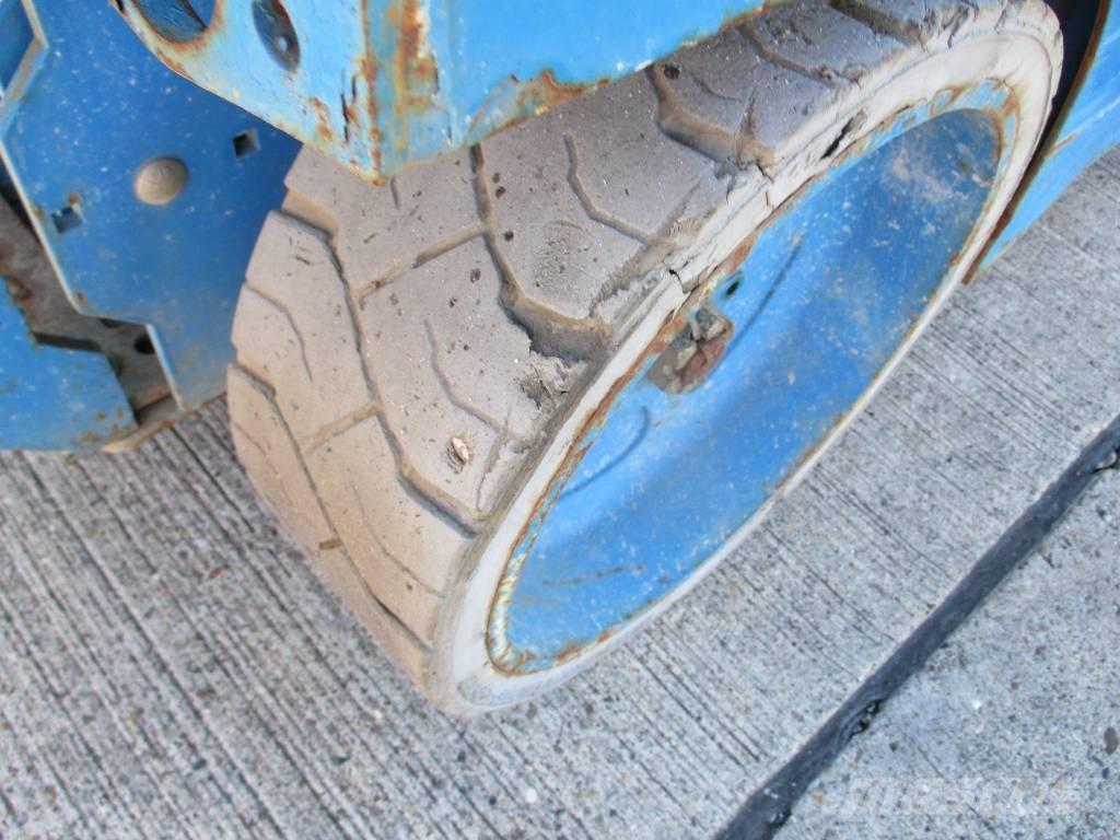 Genie GS 2632 (059) Škaraste platforme