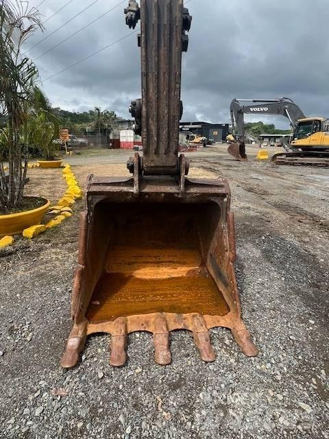 Volvo EC 220 D Bageri gusjeničari