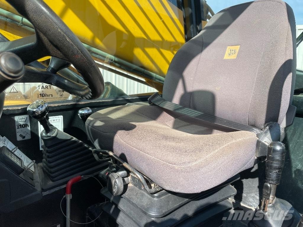 JCB 540-140 Hi Viz Teleskopski viličari