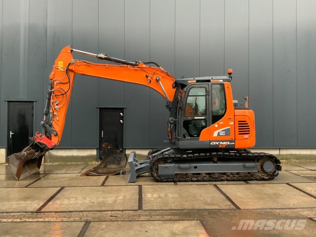 Doosan DX 140 LCR Bageri gusjeničari