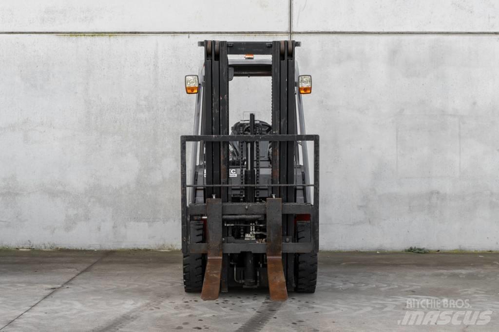 Manitou MI 25 D Dizelski viličari