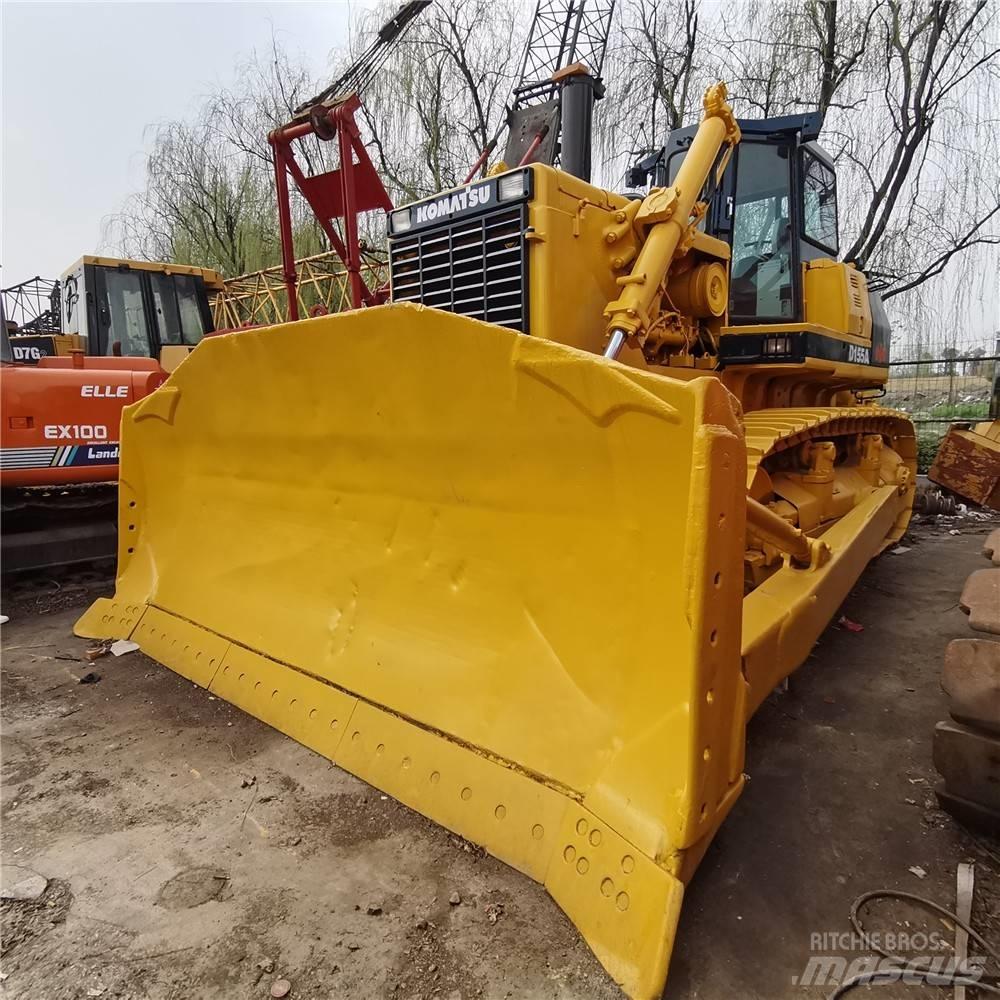 Komatsu d155a-2 Buldožeri gusjeničari