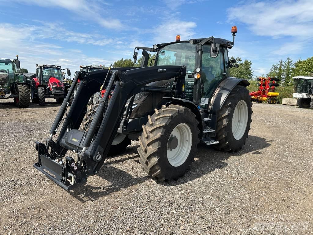 Valtra G 135 A Traktori