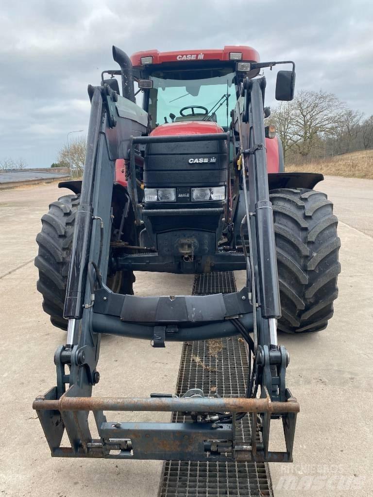 Case IH CVX 150 Traktori