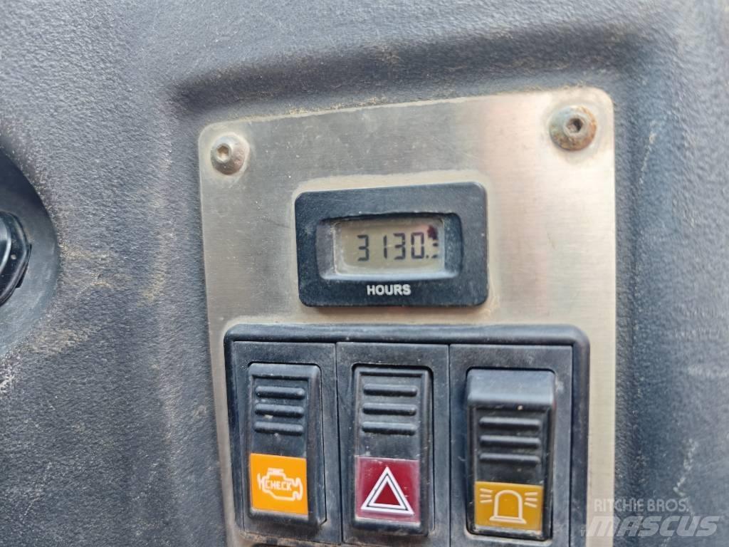 Ausa D 600 APG Demperi za gradilišta