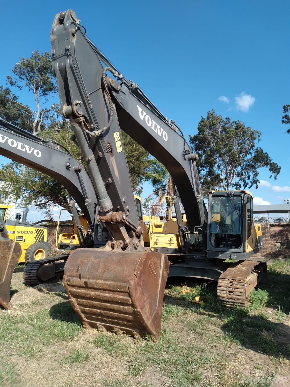 Volvo EC 250 D L Bageri gusjeničari